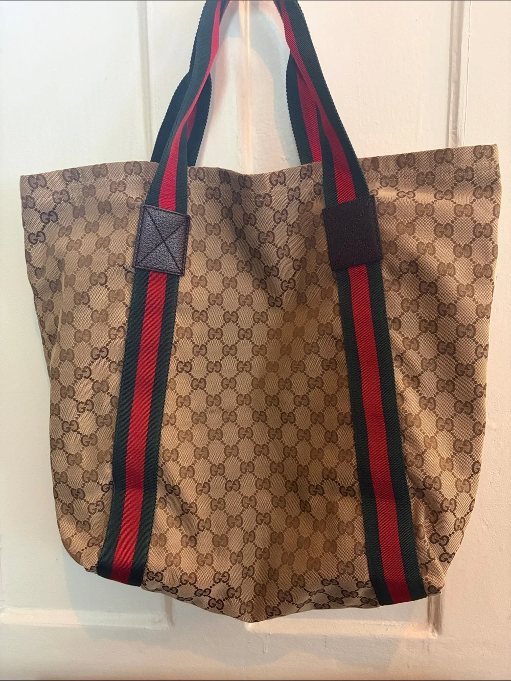 Gucci Beige Monogram Tote with Red and Green Webbing - Picture 15 of 16